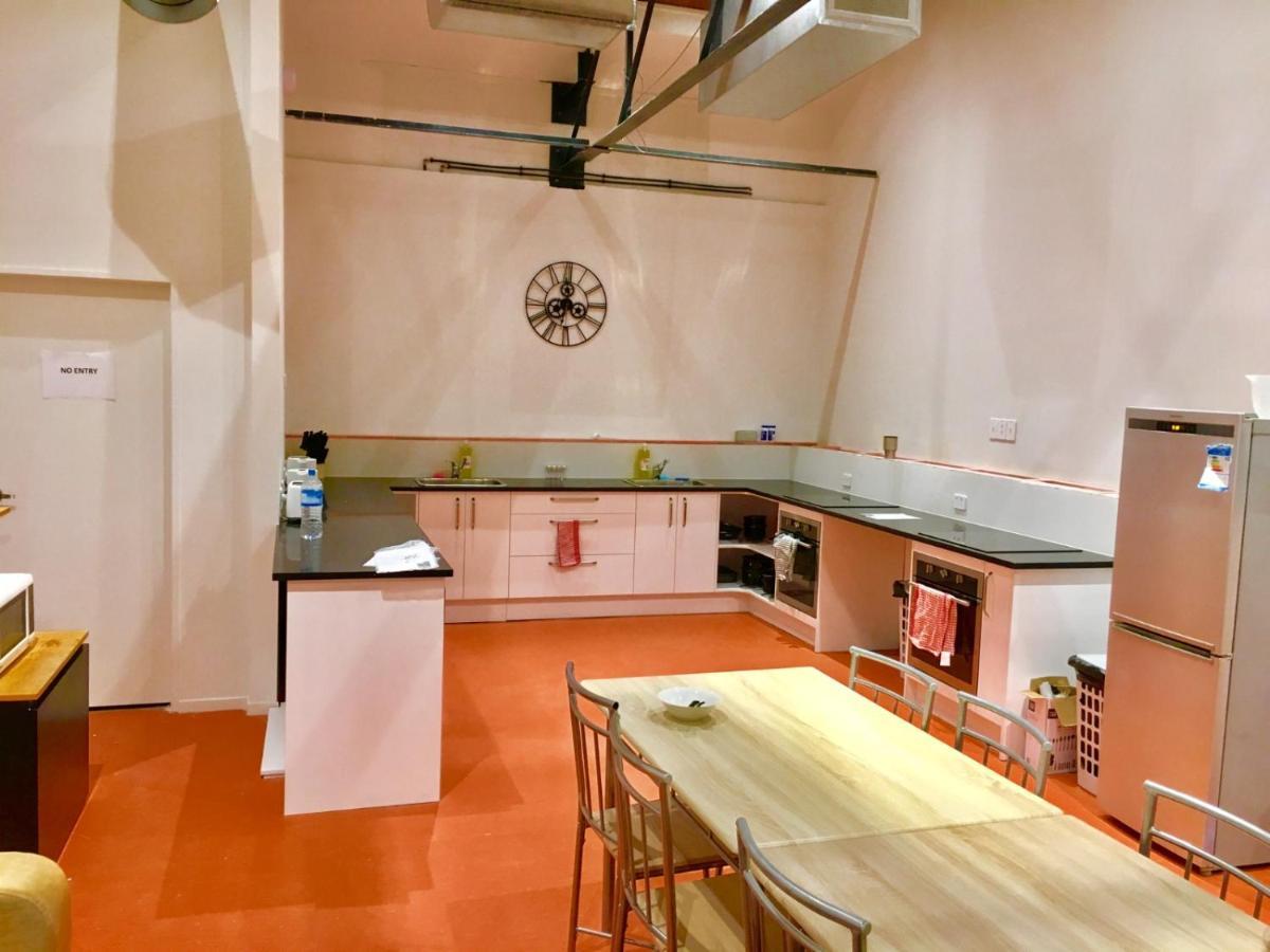 Albergue Metro Adventurer Backpackers Auckland Exterior foto